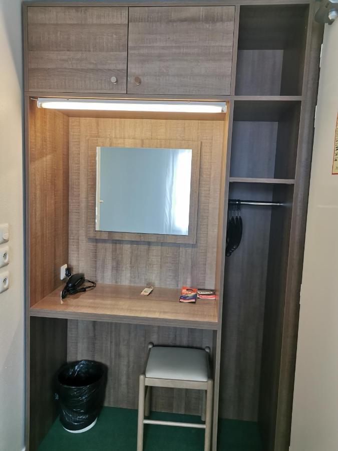 Fasthotel Paris Ouest Bouafle Экстерьер фото