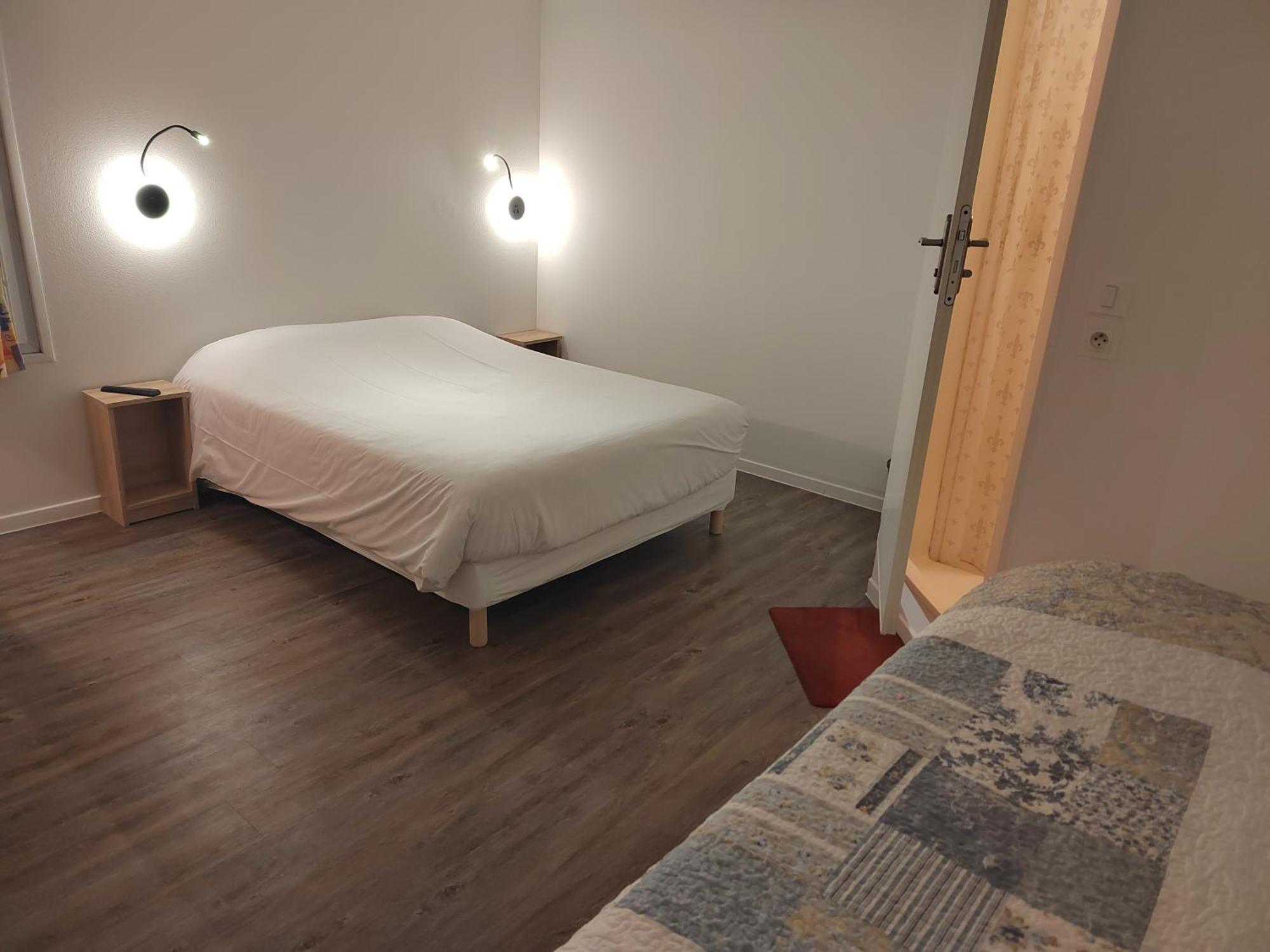 Fasthotel Paris Ouest Bouafle Экстерьер фото