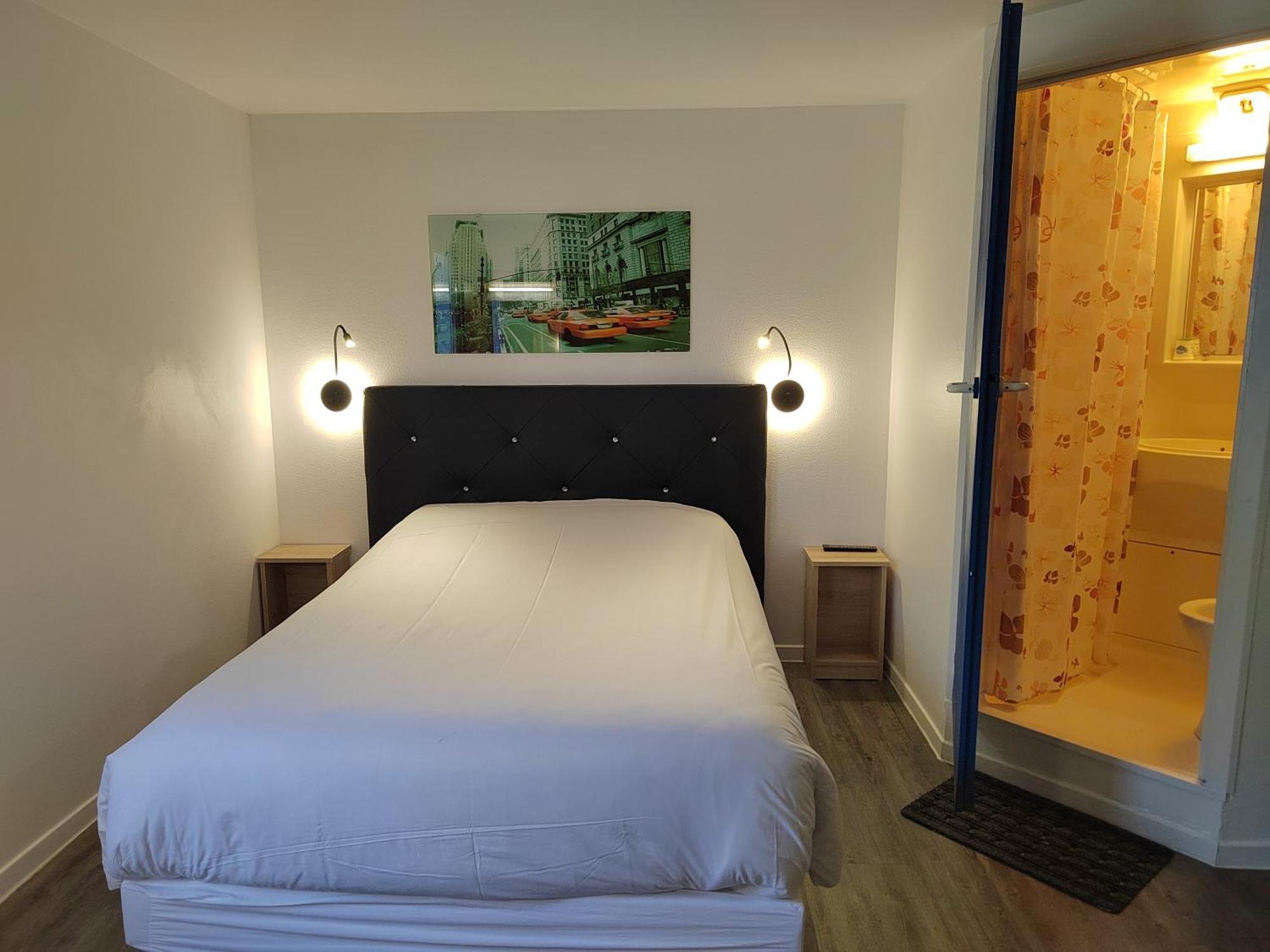 Fasthotel Paris Ouest Bouafle Экстерьер фото
